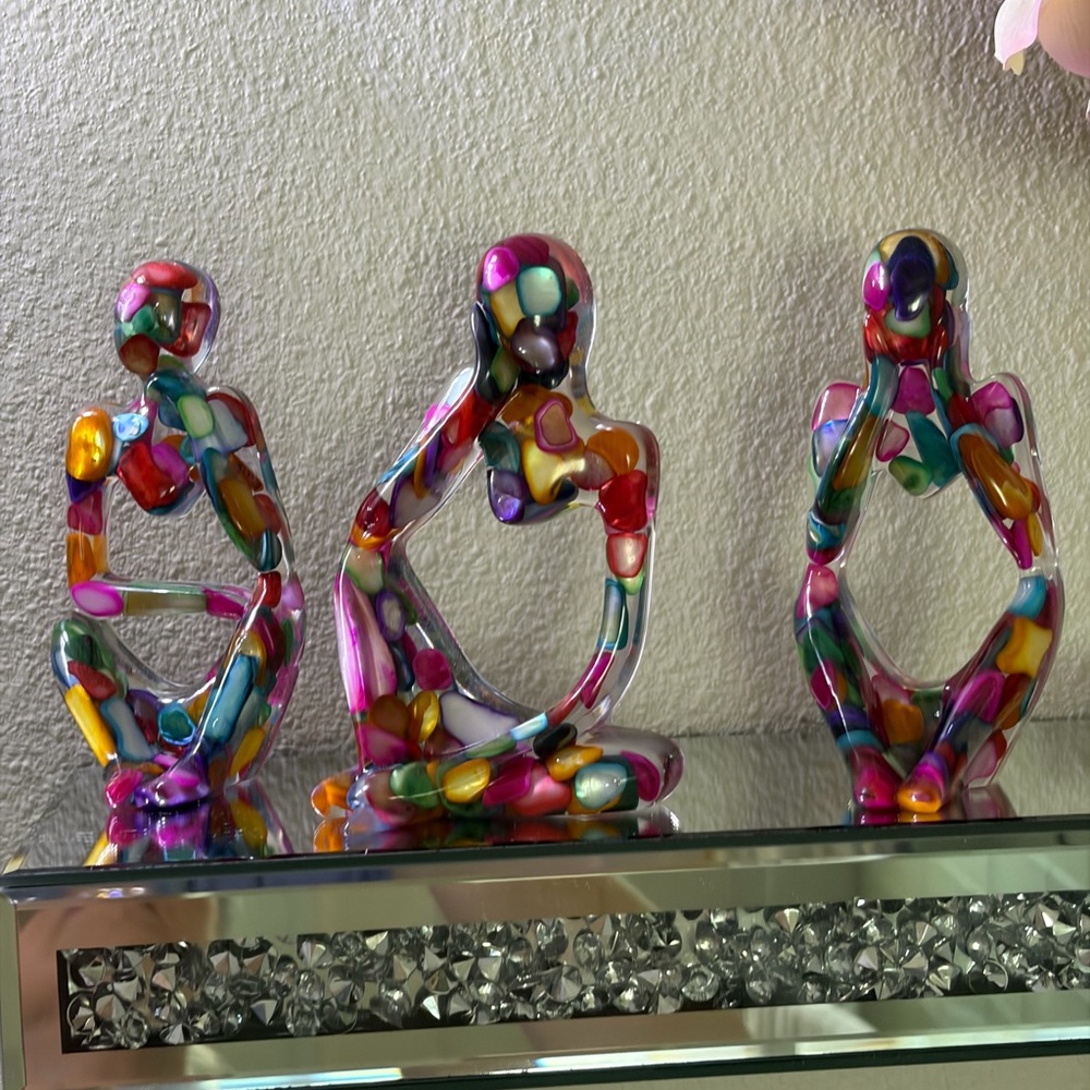 Colorful Abstract Resin Meditation Sculptures - Multicolor
